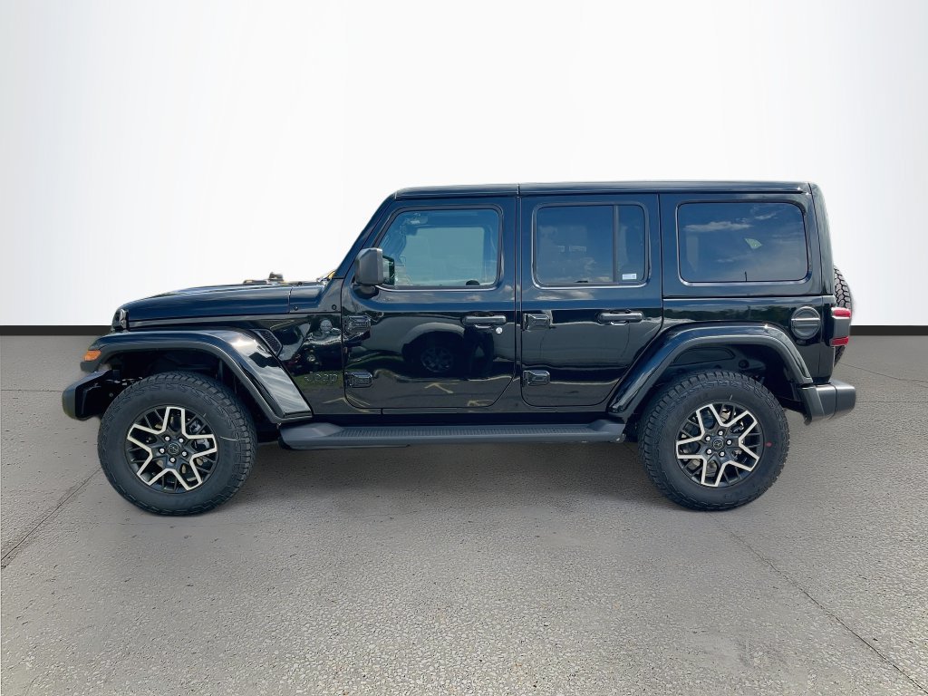 New 2027 Jeep Wrangler Unlimited Sahara AWD/4WD image 4