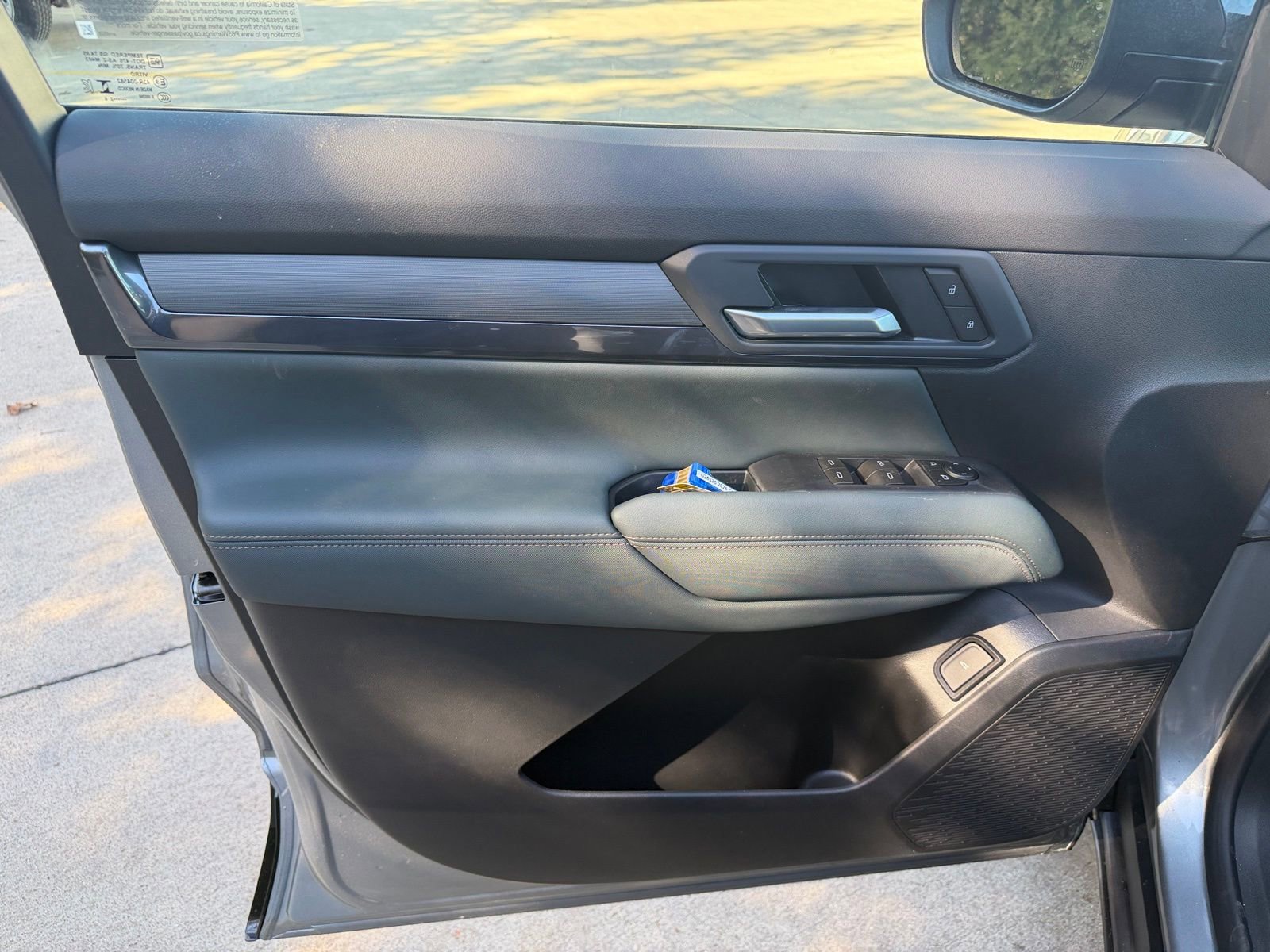 New 2026 GMC Terrain AT4 w/ LPO, Floor Liner Package image 9