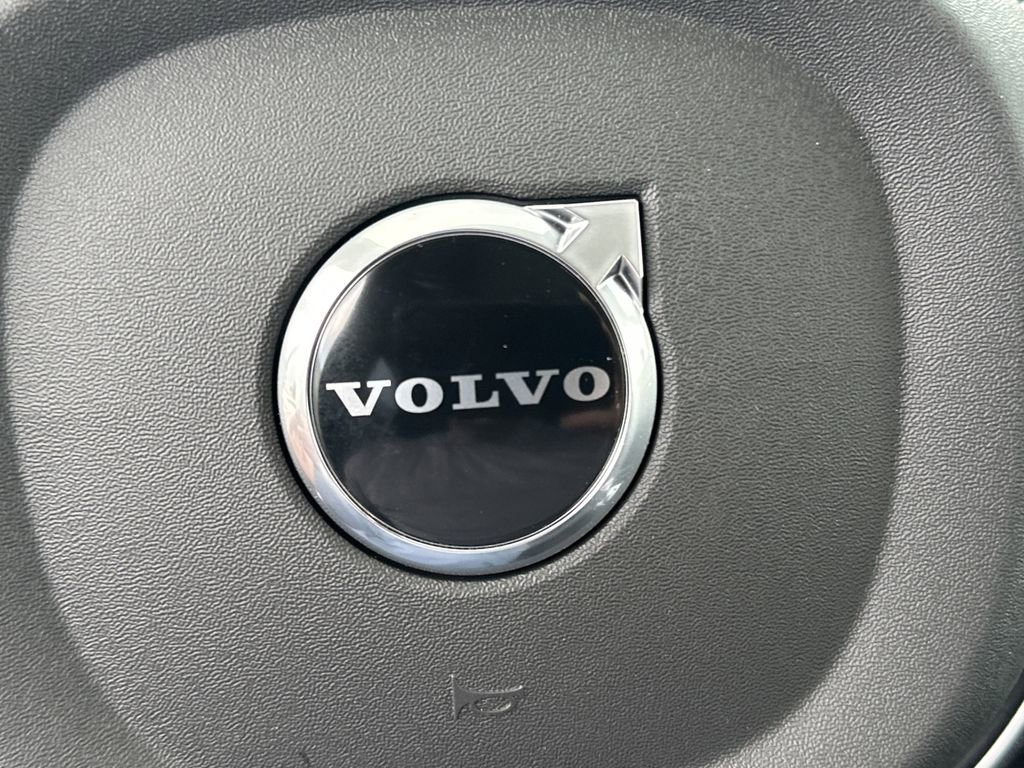 New 2025 Volvo XC90 T8 Plus w/ Protection Package image 19