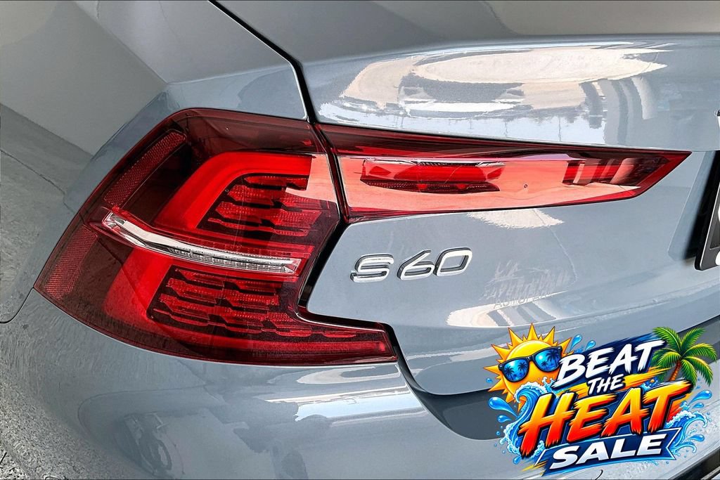 Used 2024 Volvo S60 B5 Plus AWD/4WD image 37