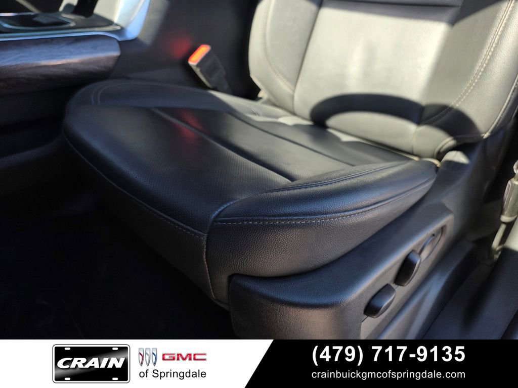 Used 2025 Chevrolet Silverado 3500 LTZ w/ LTZ Plus Package AWD/4WD image 22