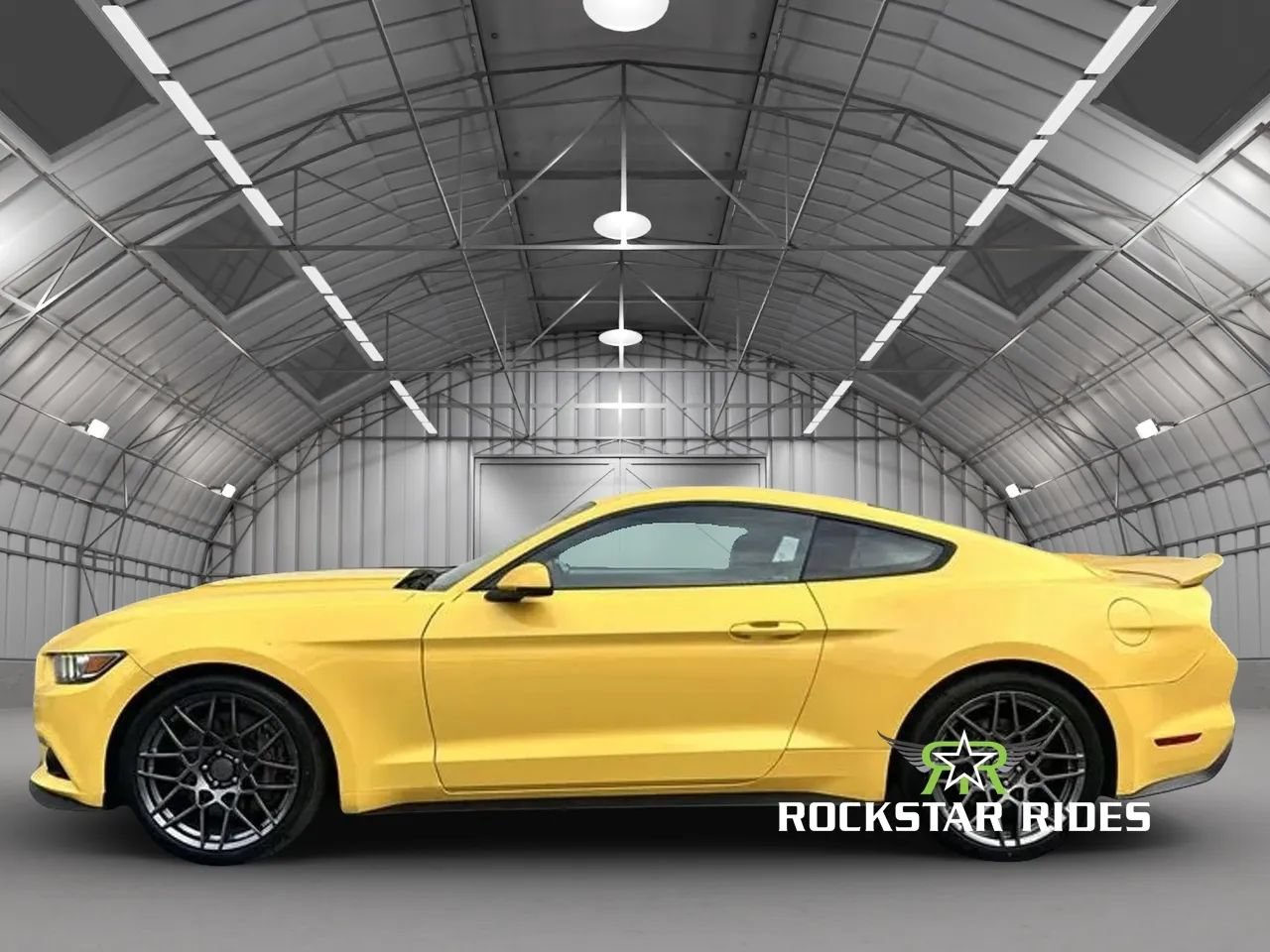 Used 2015 Ford Mustang GT RWD image 10