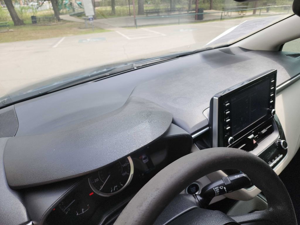 Used 2020 Toyota Corolla LE w/ LE Premium Package FWD image 19