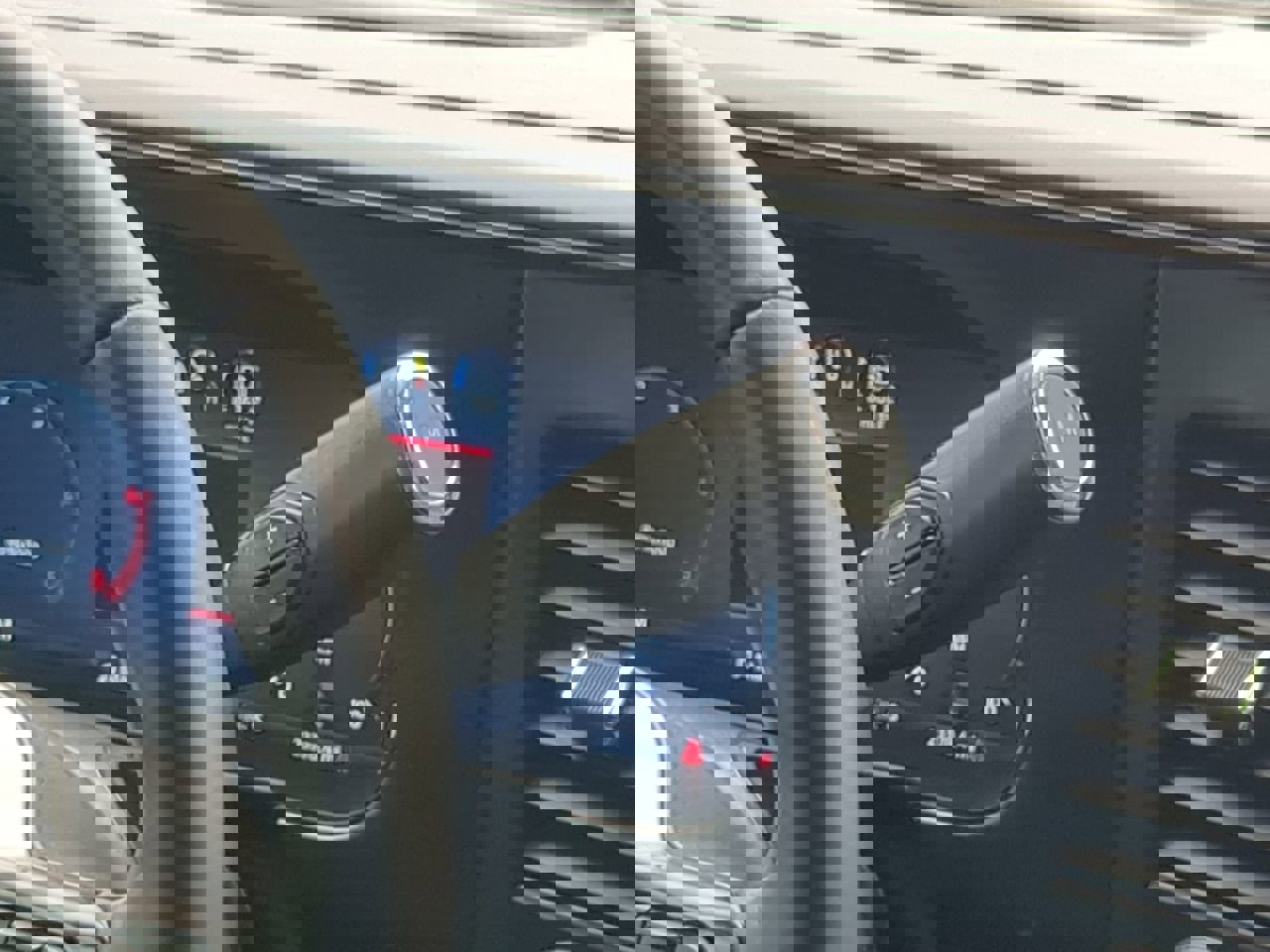 Used 2024 Ford F250 Platinum image 17