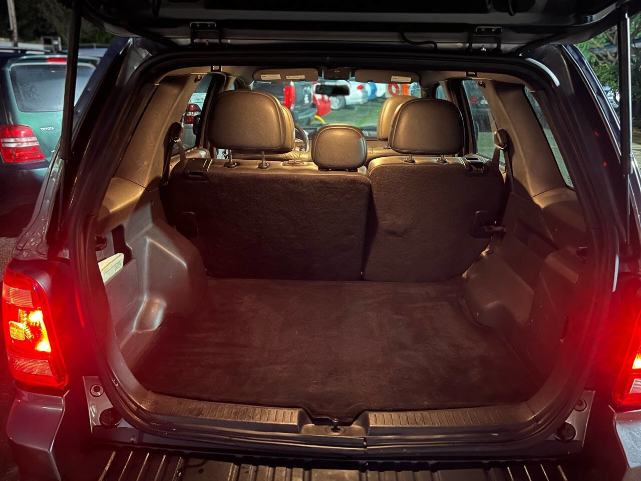 Used 2010 Ford Escape Limited image 26