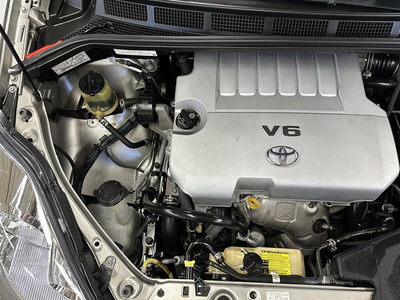 Used 2007 Toyota Sienna LE FWD image 38