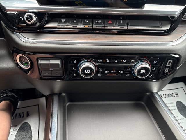 Used 2024 GMC Sierra 2500 SLT w/ SLT Convenience Package AWD/4WD image 19