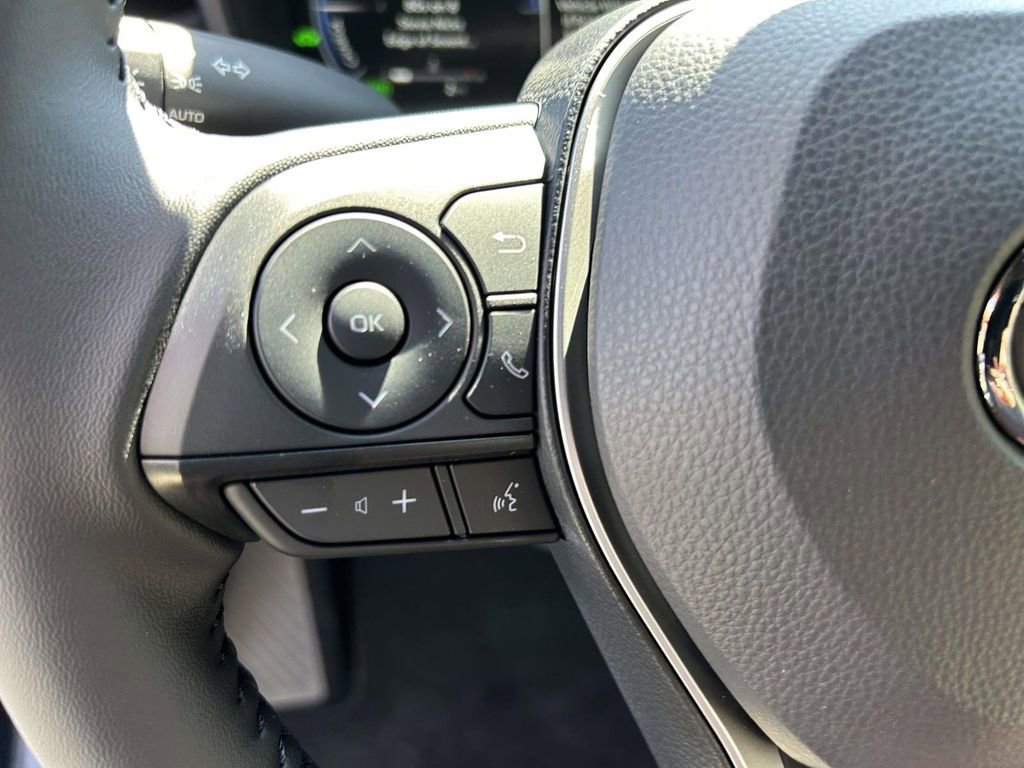 New 2026 Toyota Corolla SE w/ SE Premium Package FWD image 18