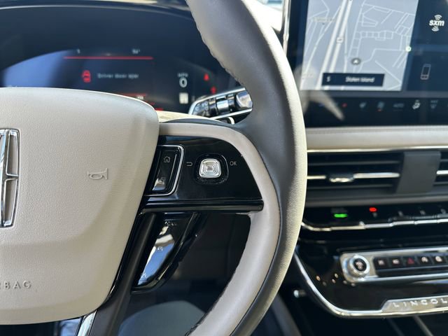 Certified 2024 Lincoln Corsair AWD w/ Equipment Group 101A image 29