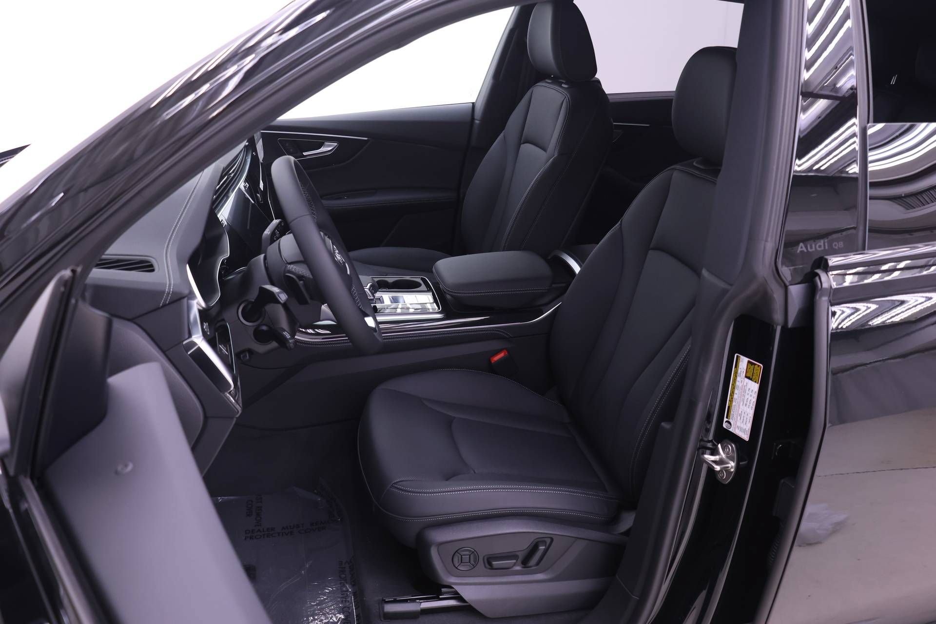 Used 2026 Audi Q8 Premium Plus AWD/4WD image 7