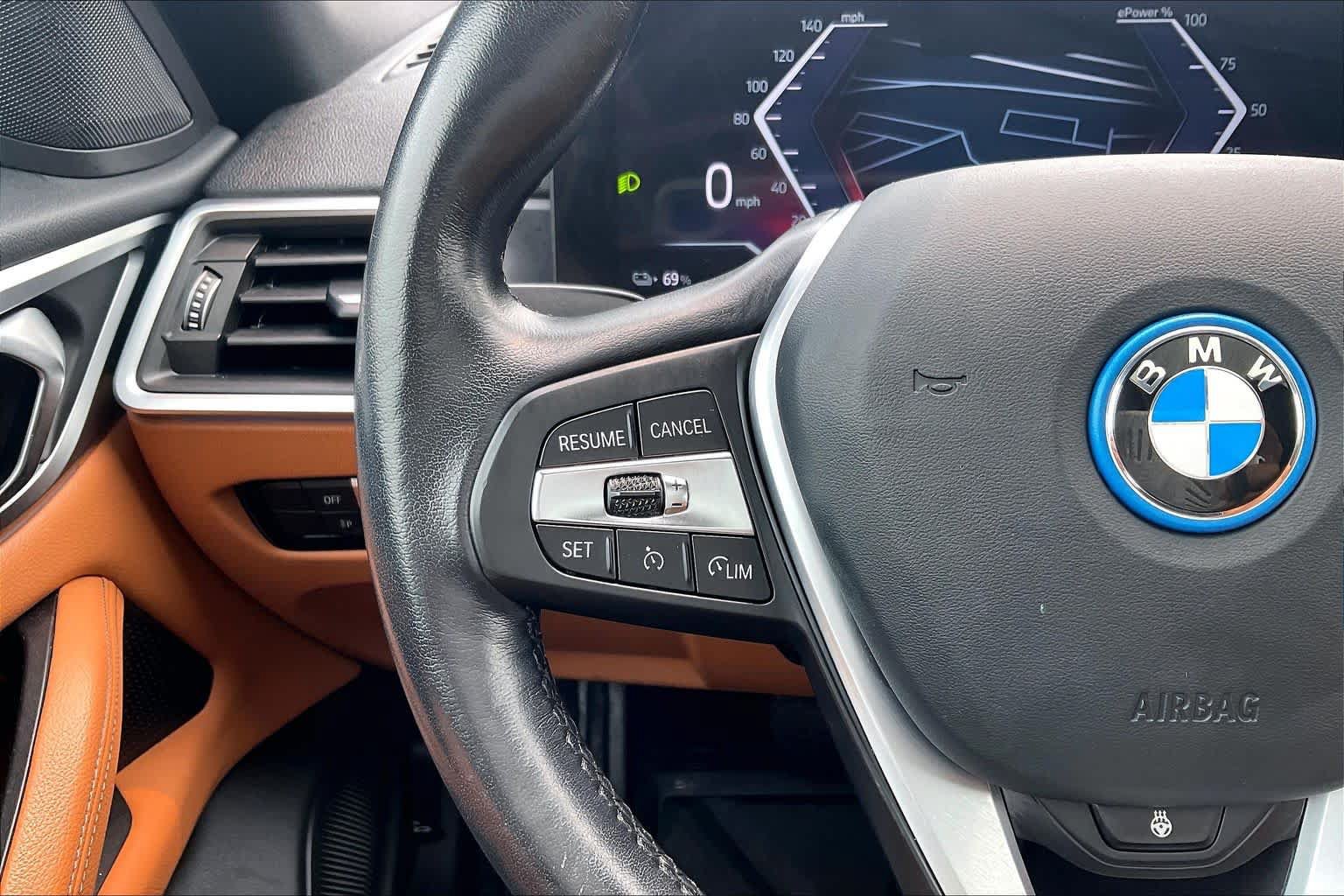 Used 2023 BMW i4 eDrive40 w/ Premium Package RWD image 25
