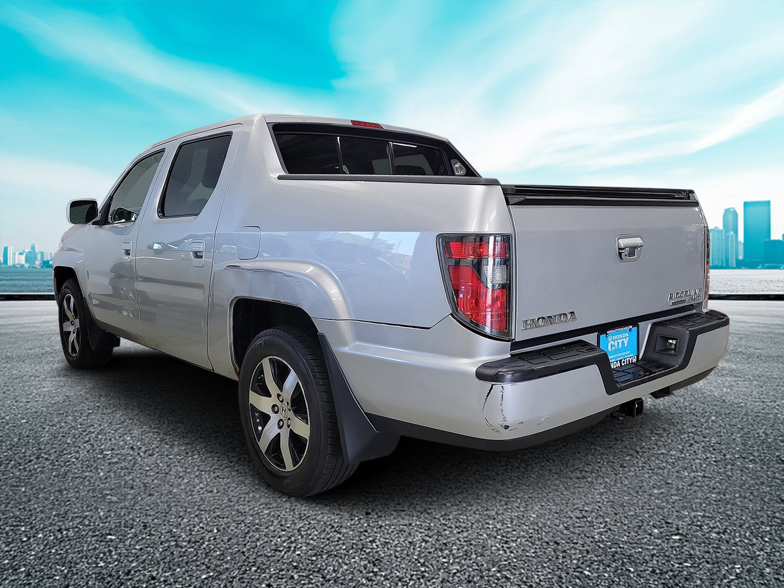 Used 2014 Honda Ridgeline SE image 3