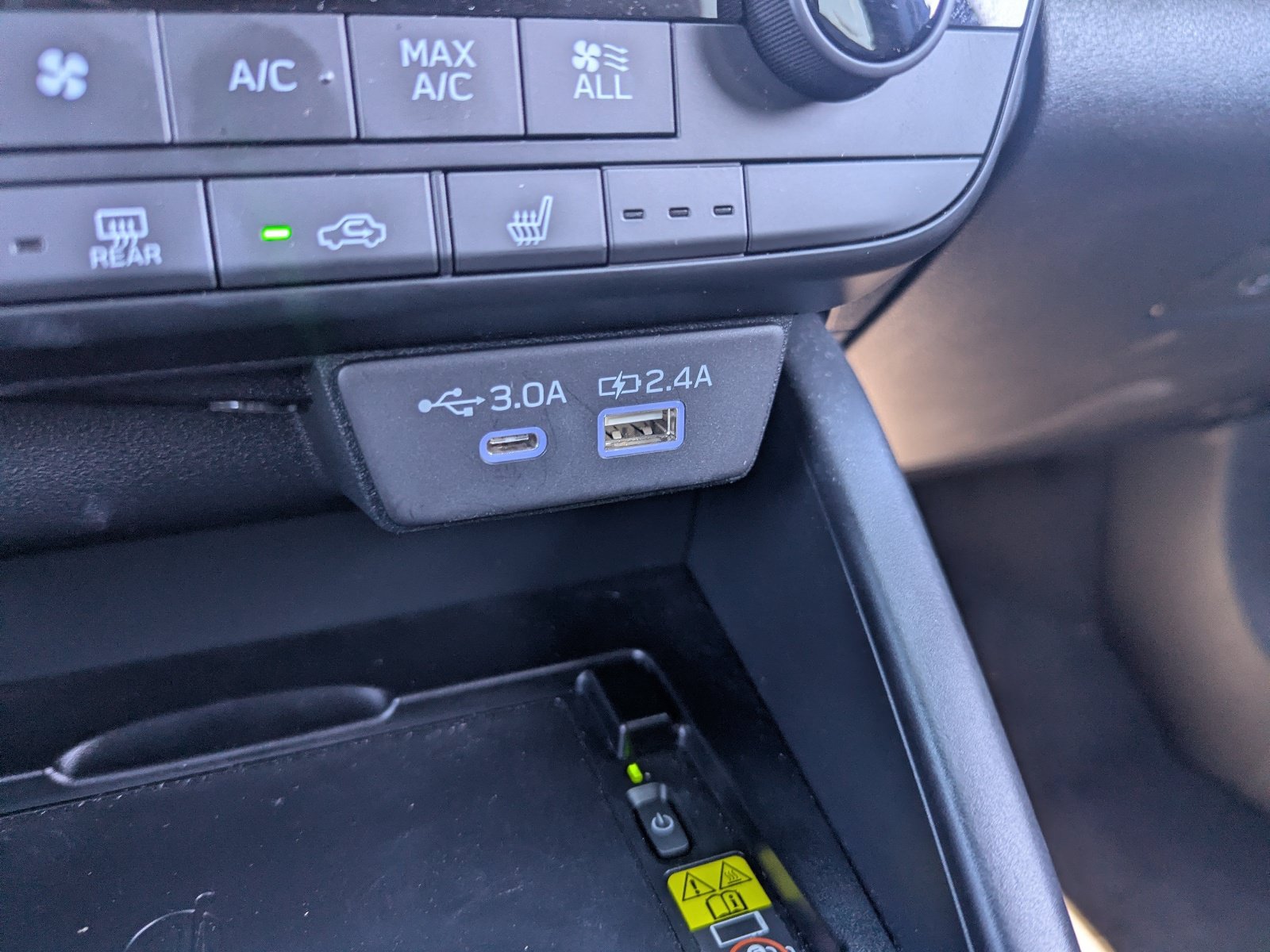 Certified 2026 Subaru Outback Premium AWD/4WD image 28