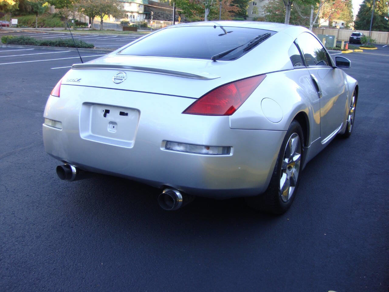 Used 2004 Nissan 350Z Touring w/ Aerodynamics Pkg image 7