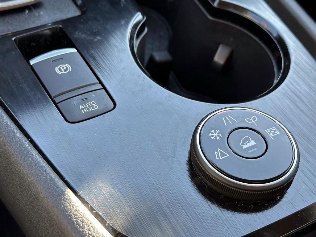 Certified 2025 Nissan Rogue SV w/ Rock Creek Premium Package image 32