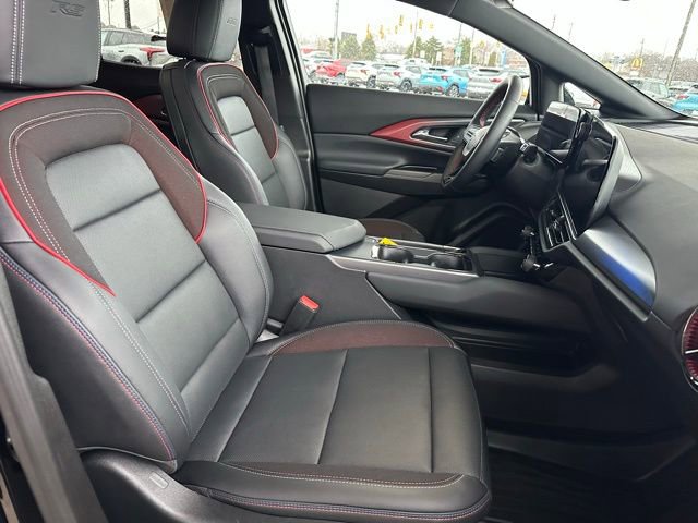 Used 2024 Chevrolet Equinox EV RS image 16