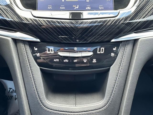 Certified 2024 Cadillac XT6 Premium Luxury w/ LPO, Floor Liner Package AWD/4WD image 48
