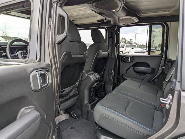 Certified 2025 Jeep Wrangler Unlimited Rubicon 4xe w/ Safety Group image 38