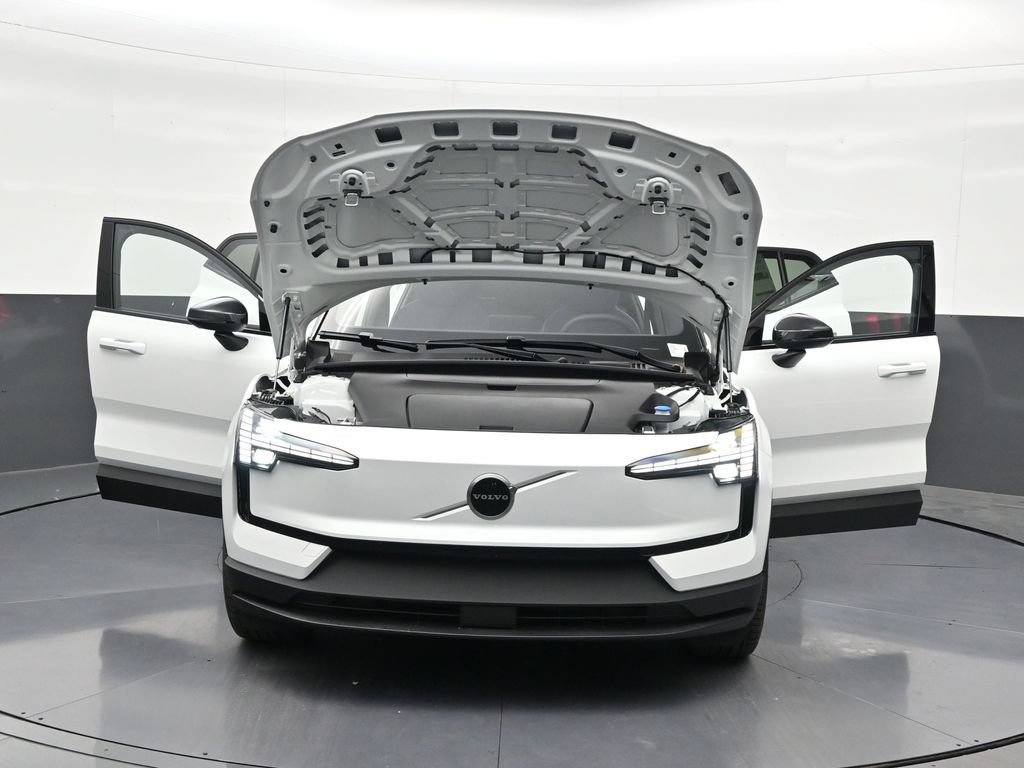New 2026 Volvo EX30 Plus w/ Protection Package Premier AWD/4WD image 34