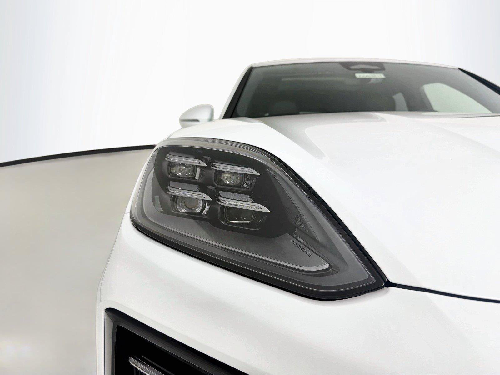 New 2026 Porsche Cayenne AWD/4WD image 32