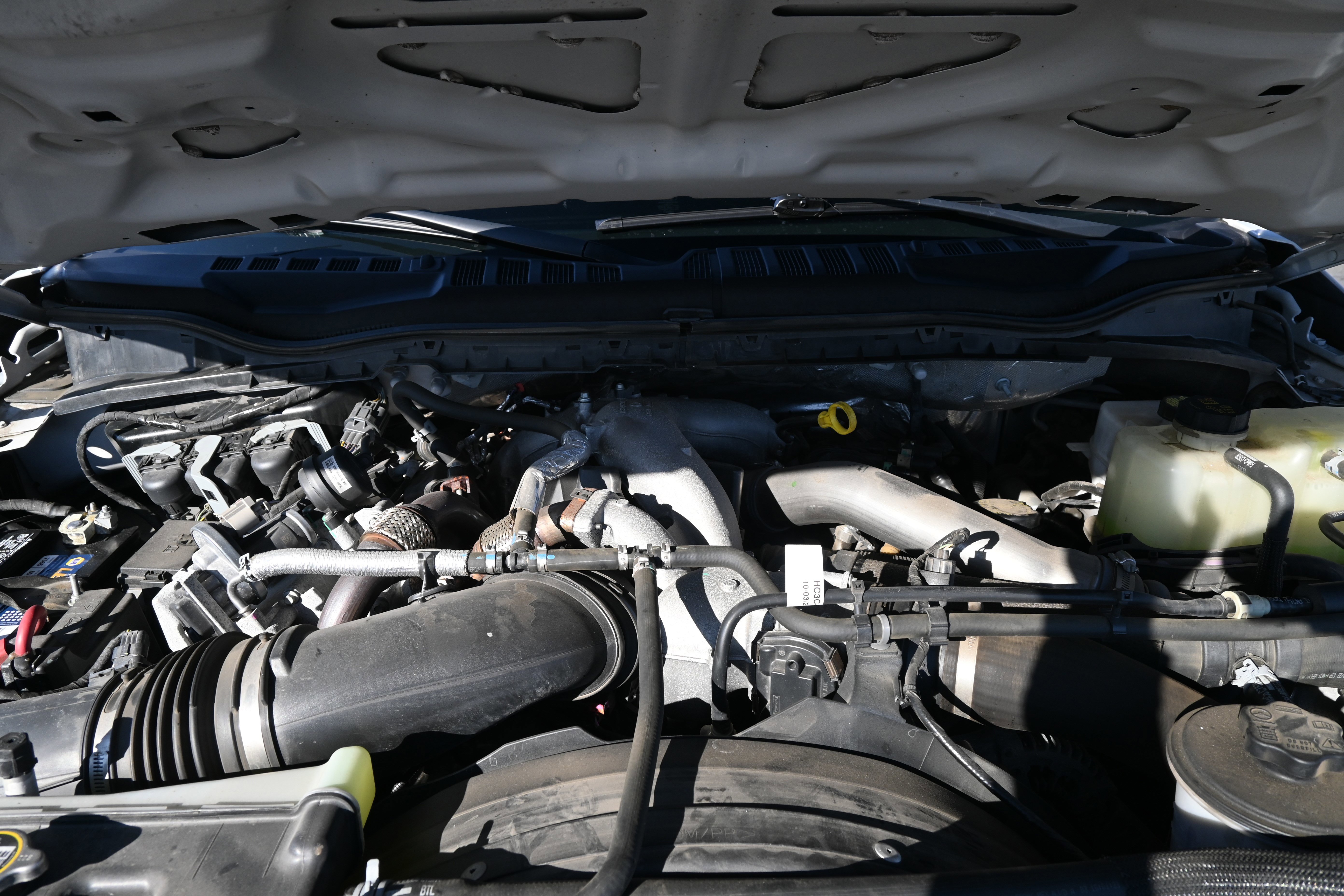 Used 2022 Ford F450 Platinum w/ FX4 Off-Road Package image 35