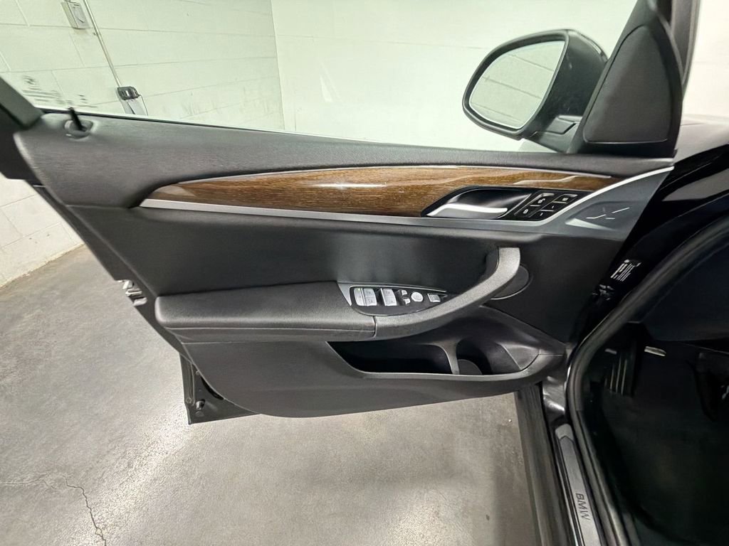 Used 2024 BMW X3 sDrive30i w/ Convenience Package RWD image 23