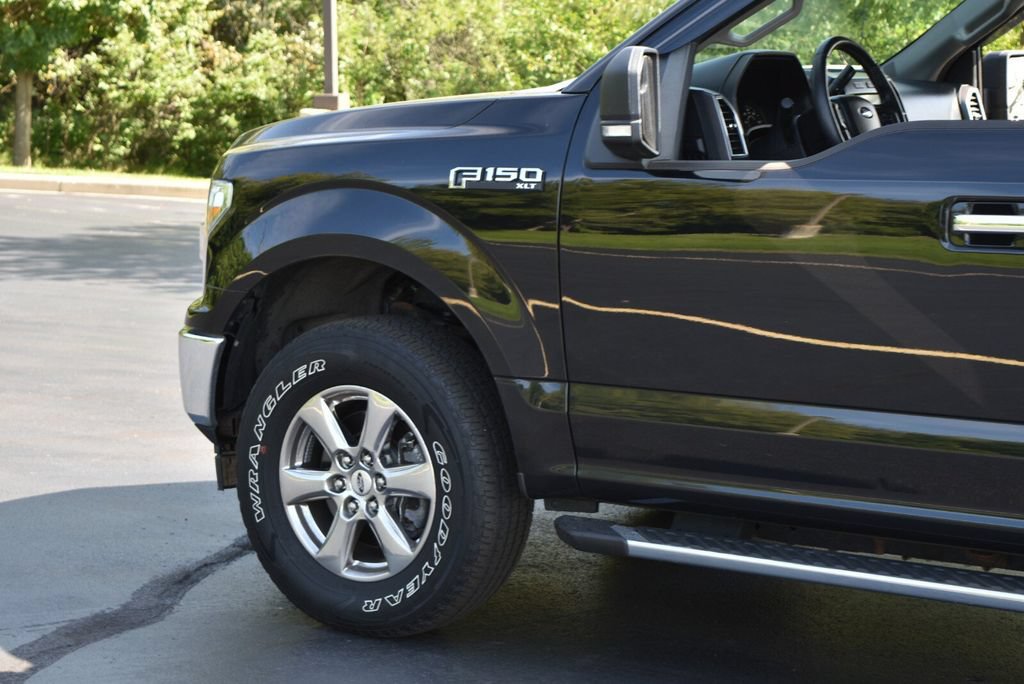 Used 2019 Ford F150 XLT w/ Equipment Group 302A Luxury AWD/4WD image 10