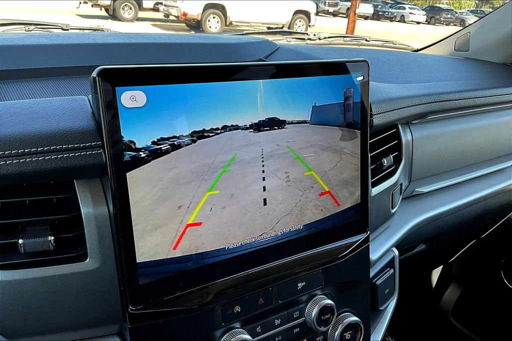 Used 2024 Ford Expedition XLT image 29