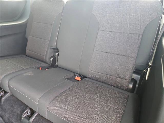 Used 2025 Chevrolet Traverse LT image 20