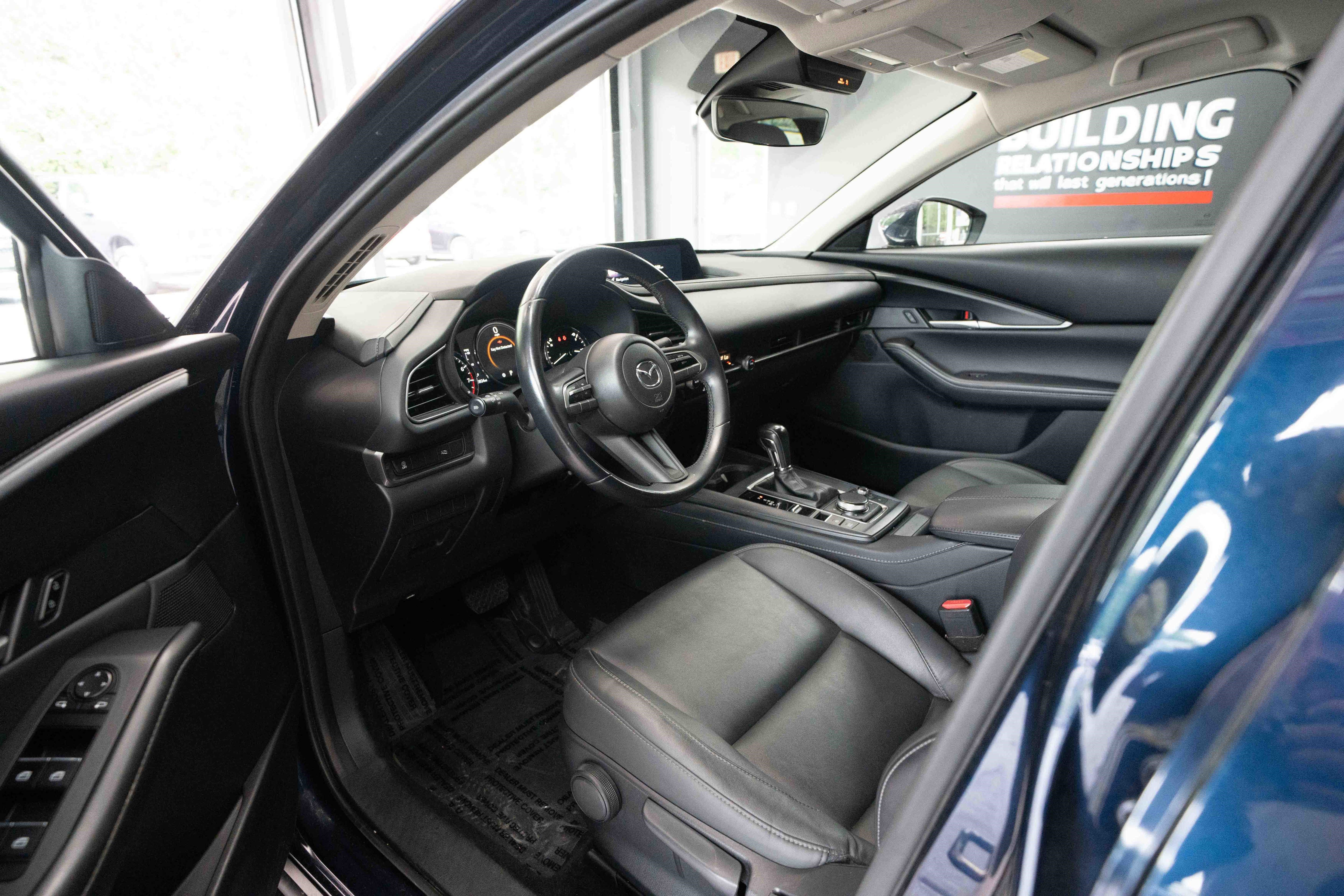Used 2022 MAZDA CX-30 AWD 2.5 S w/ Select Package image 8