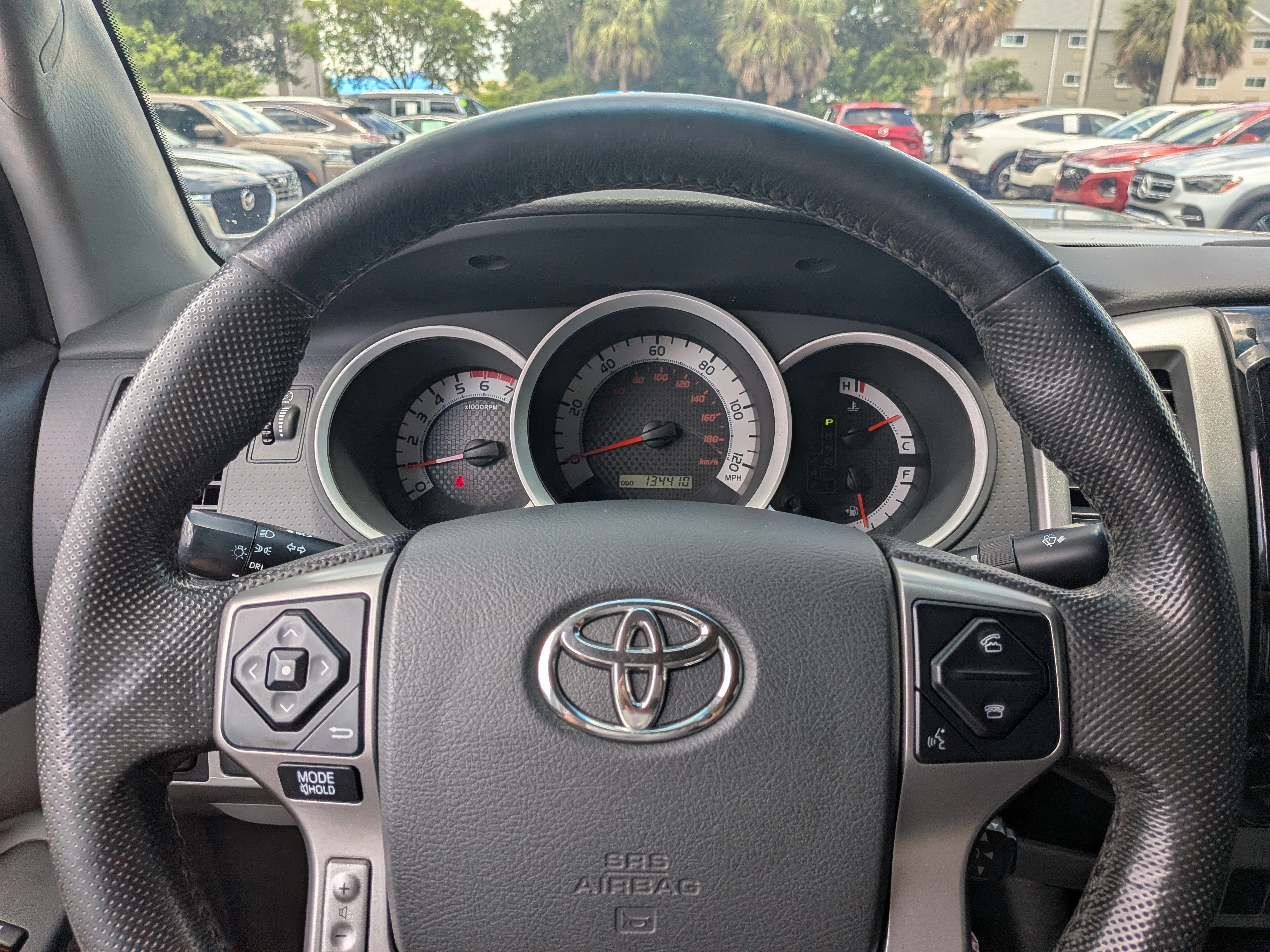 Used 2015 Toyota Tacoma 4x4 Double Cab w/ TRD Sport Package image 25