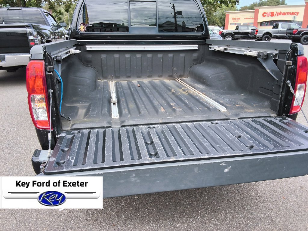 Used 2019 Nissan Frontier SV w/ Value Truck Package AWD/4WD image 10