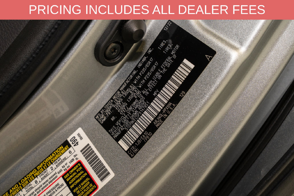 Certified 2023 Toyota Sienna XLE FWD image 22