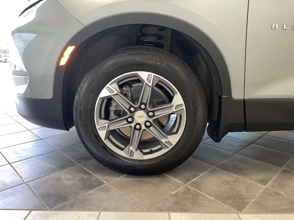 Used 2024 Chevrolet Blazer LT w/ Convenience Package image 15