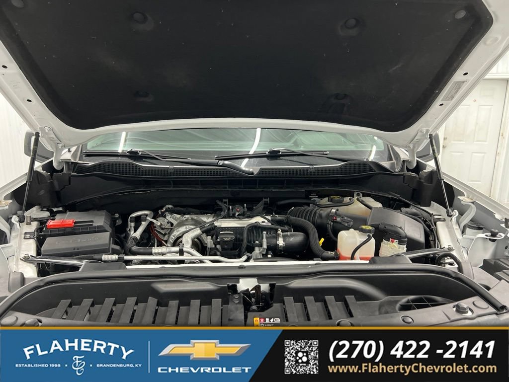 Used 2024 Chevrolet Silverado 1500 LT Trail Boss w/ LT Trail Boss Premium Package AWD/4WD image 16