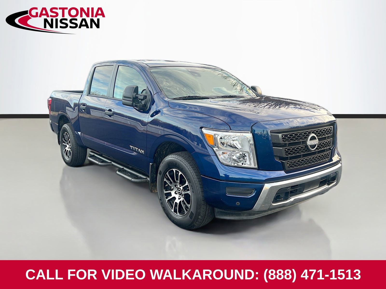 Used 2024 Nissan Titan SV w/ SV Convenience Package