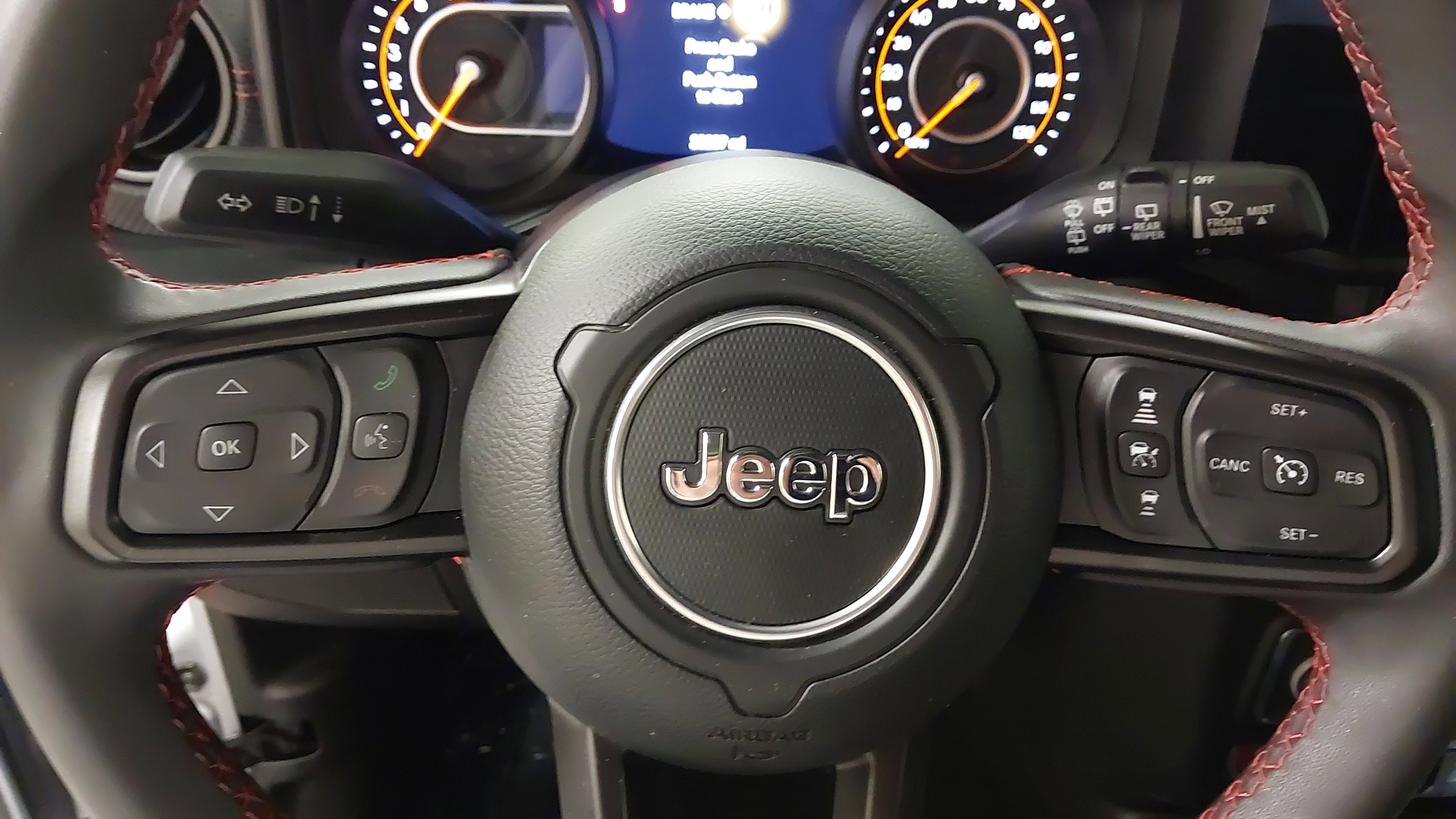 Used 2024 Jeep Wrangler Rubicon image 35