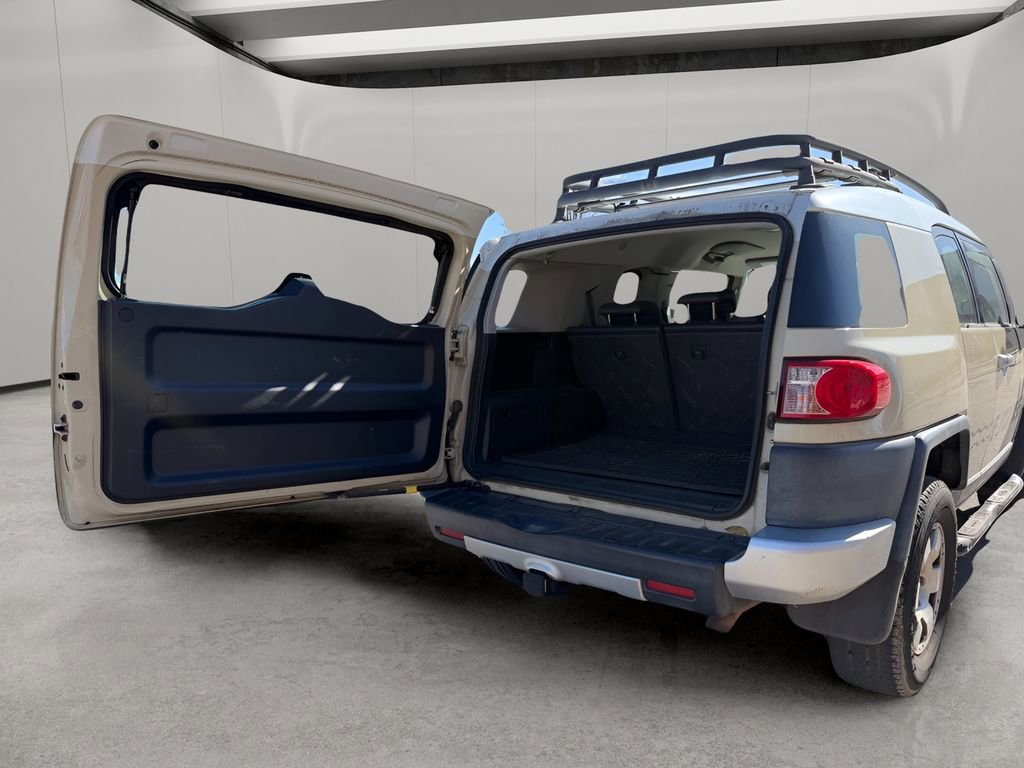 Used 2008 Toyota FJ Cruiser 4WD image 13