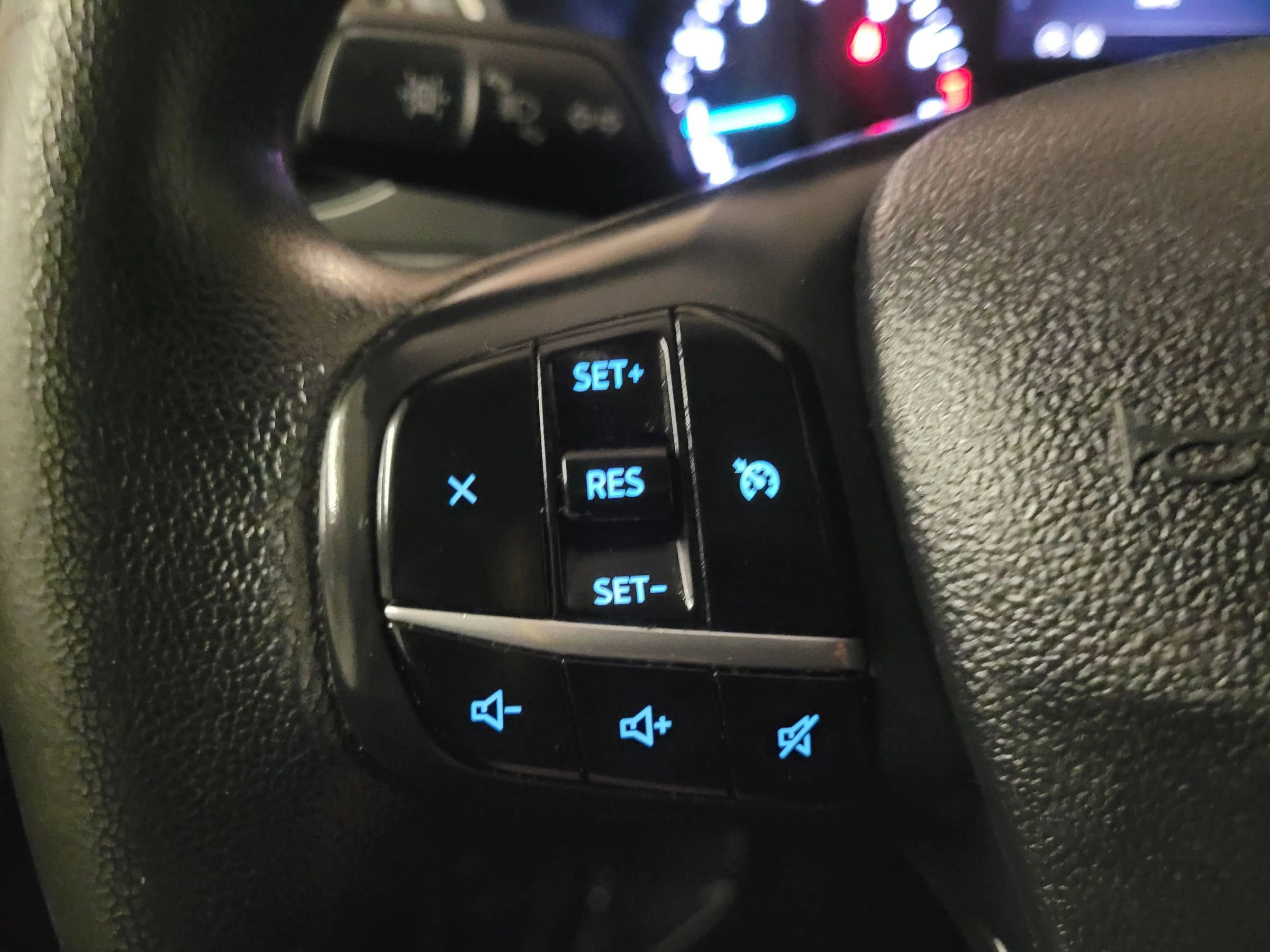Used 2021 Ford Escape SE FWD image 21