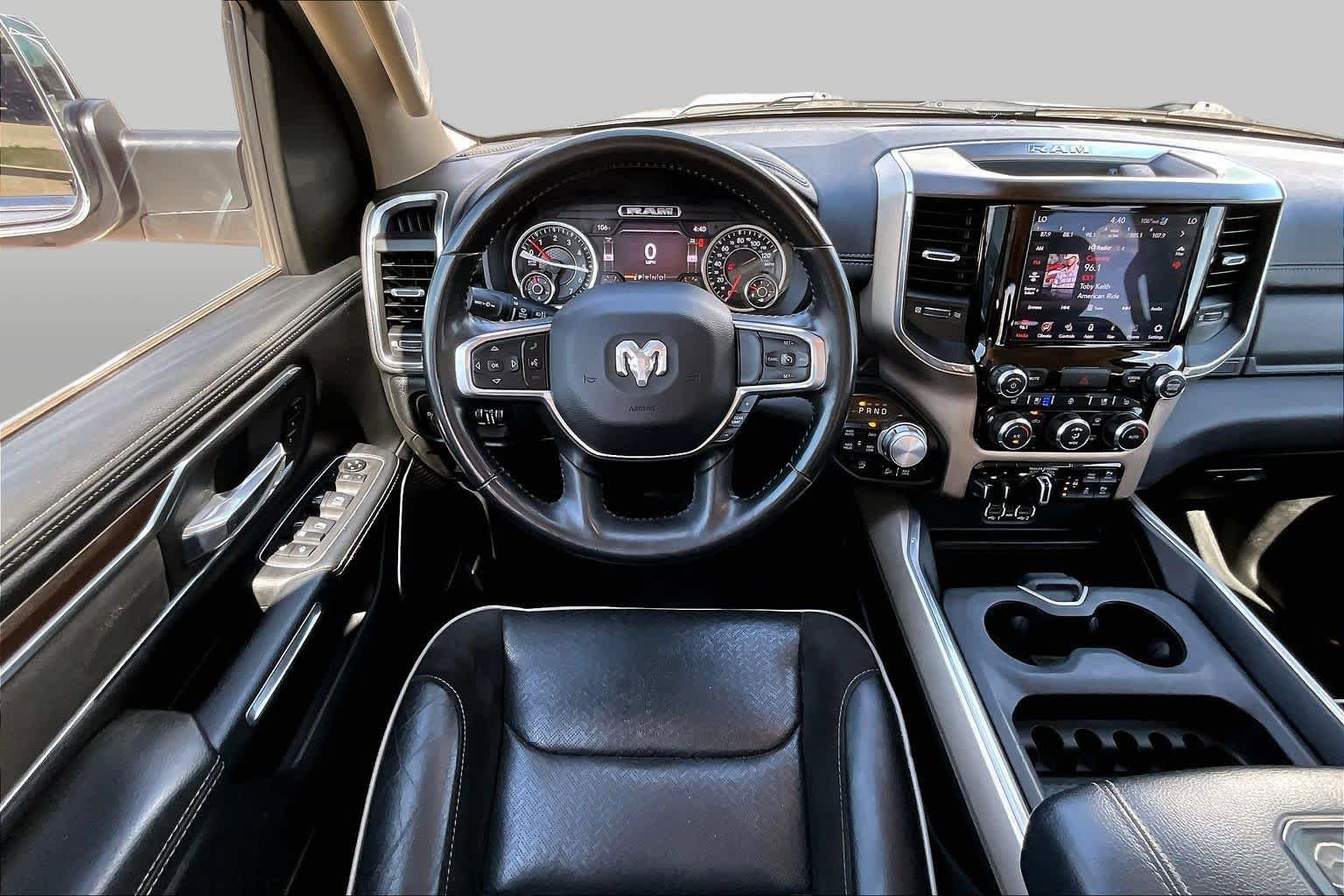Used 2021 RAM 1500 Laramie AWD/4WD image 7