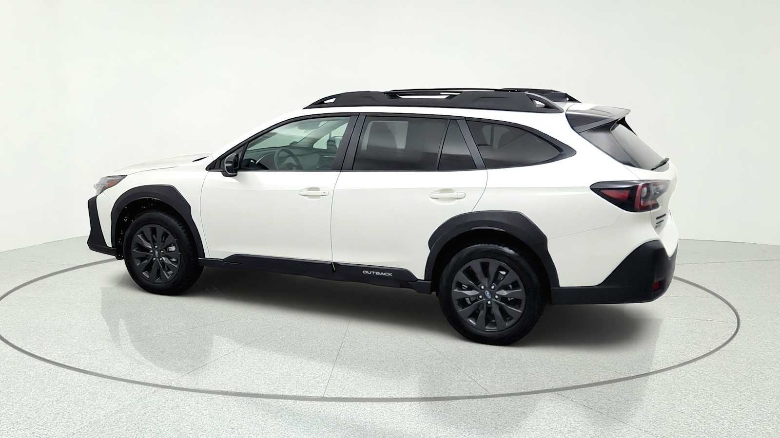 Certified 2025 Subaru Outback Onyx Edition AWD/4WD image 6