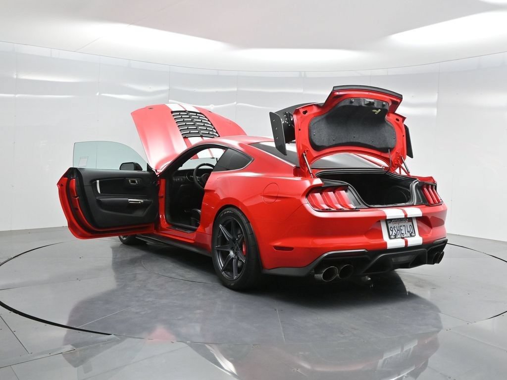 Used 2020 Ford Mustang Shelby GT500 w/ Technology Package RWD image 47