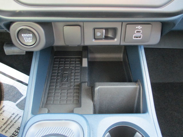 Used 2025 Ford Maverick Tremor AWD/4WD image 15