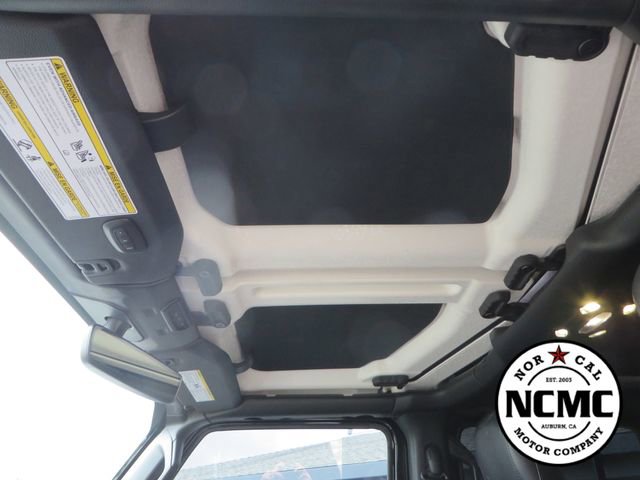 Used 2021 Jeep Wrangler Unlimited Rubicon AWD/4WD image 24