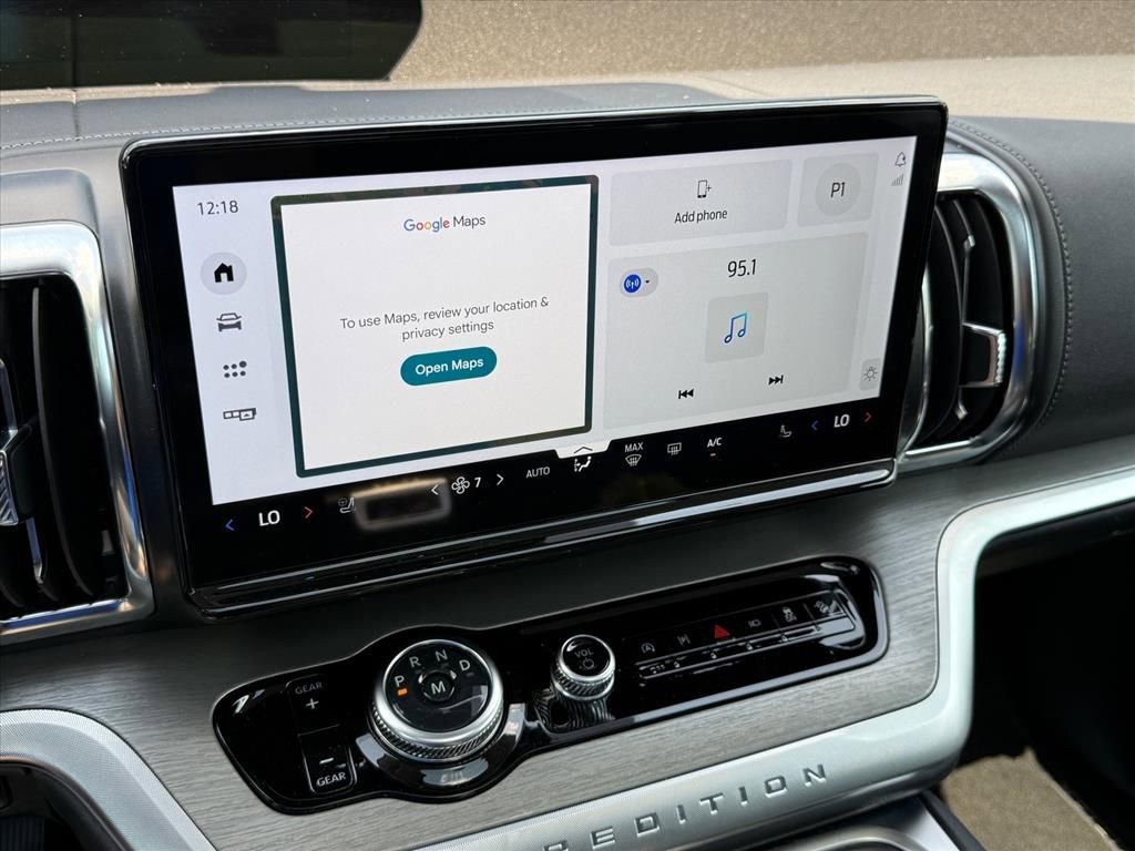 Used 2025 Ford Expedition Max Platinum AWD/4WD image 18