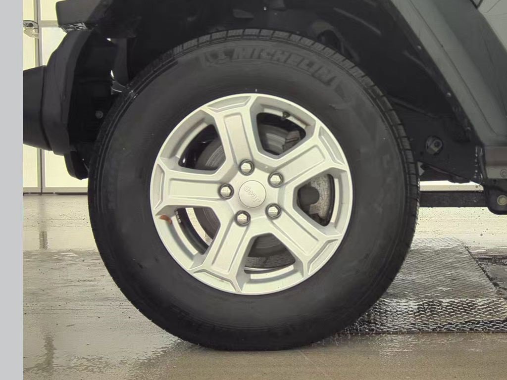 Used 2023 Jeep Wrangler Sport S w/ Sun And Sound Package image 17