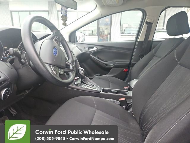 Used 2016 Ford Focus SE image 12