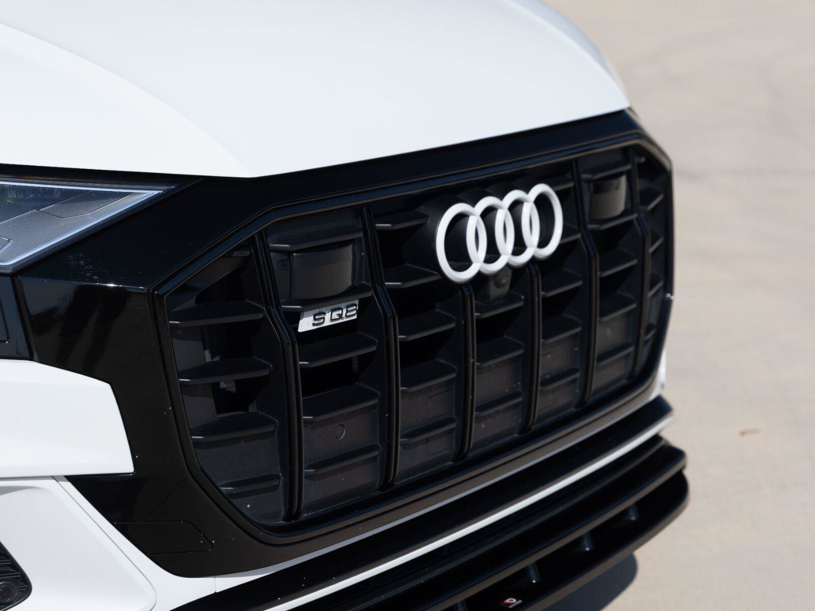 Used 2023 Audi SQ8 Premium Plus AWD/4WD image 11