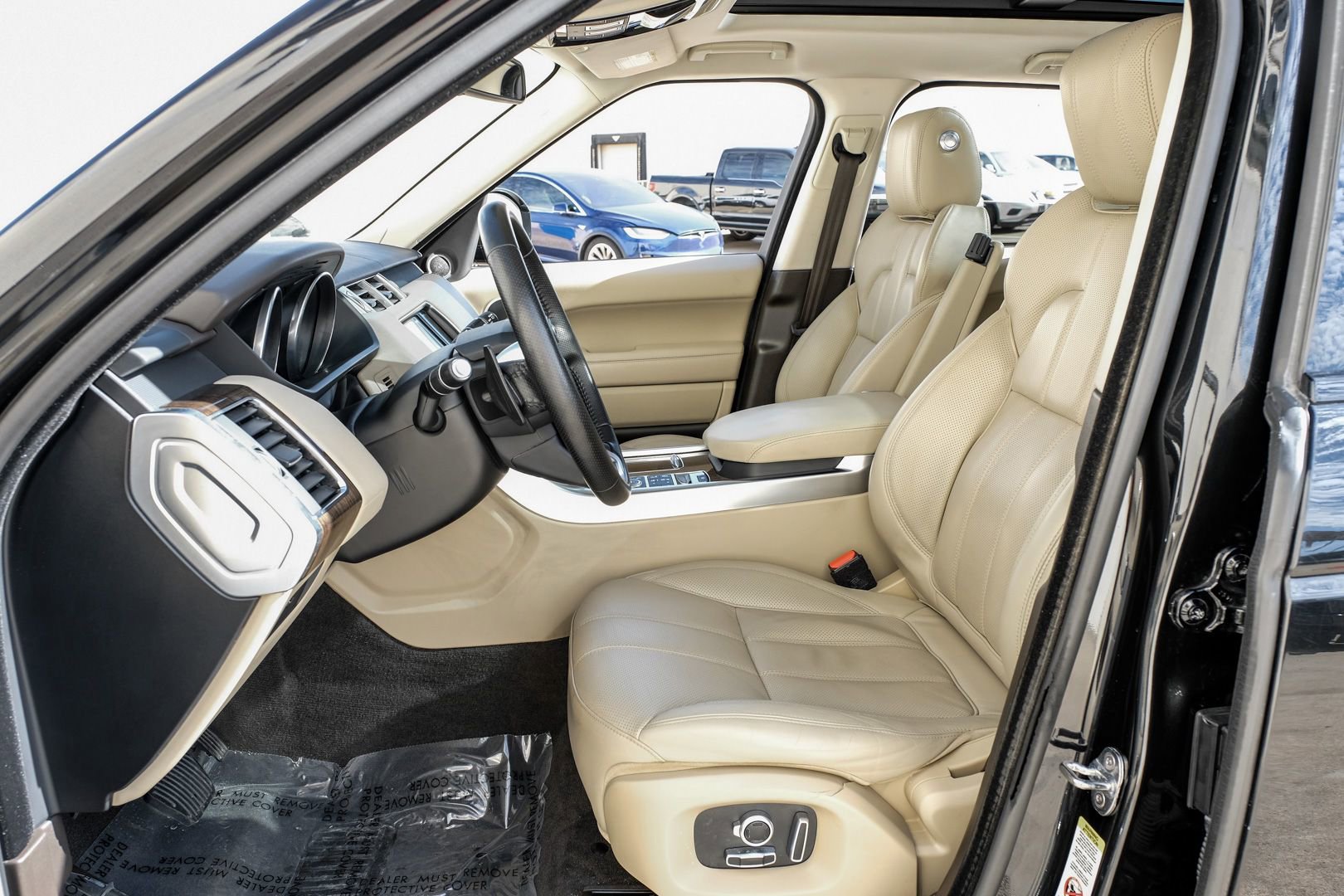 Used 2016 Land Rover Range Rover Sport Supercharged image 3