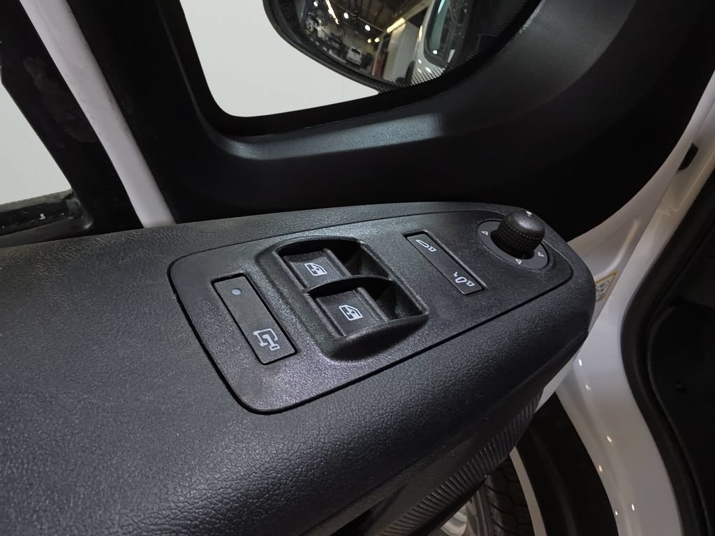 New 2026 RAM ProMaster 3500 w/ Convenience Group FWD image 14